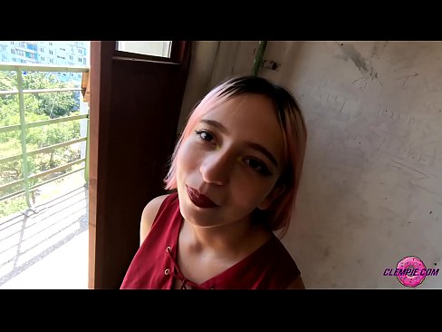 ❤️ Študentka zmyselne fajčí cudzinca vo vnútrozemí - strieka mu na tvár ❤️❌ Krásne porno na sk.online4sex.ru ️❤