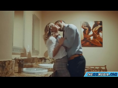 ❤️ Keď vás prsnatá blondínka zvádza na verejných toaletách ❤️❌ Krásne porno na sk.online4sex.ru ️❤